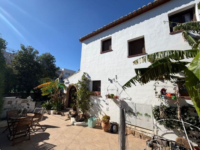 Casa de 3 habitaciones en Javea / Xàbia en venta con garaje - 495.000 € (Ref: 9830411)