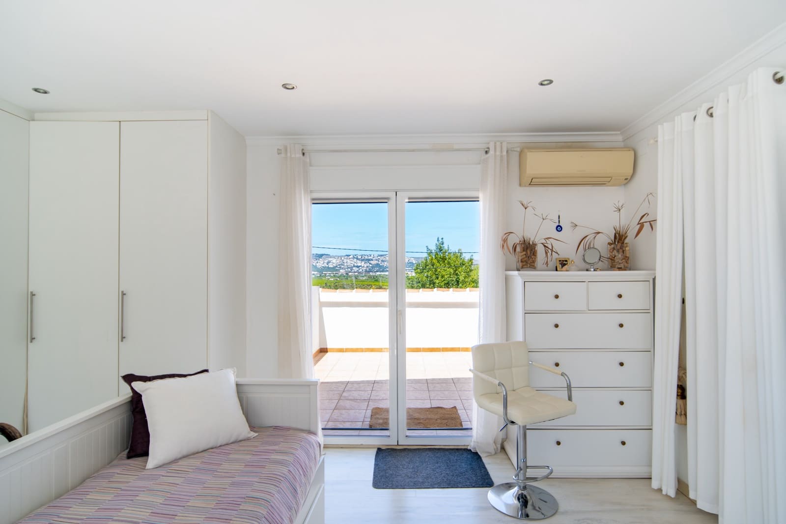4 soverom Villa til salgs i Javea / Xabia med garasje - € 850 000 (Ref: 9832370)
