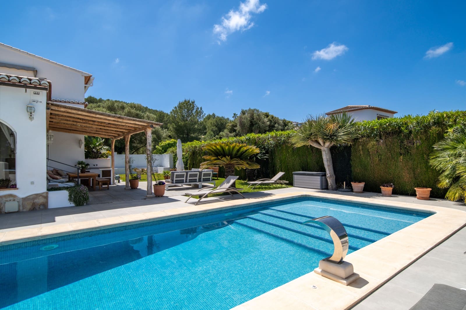 4 soverom Villa til salgs i Javea / Xabia med garasje - € 850 000 (Ref: 9832370)