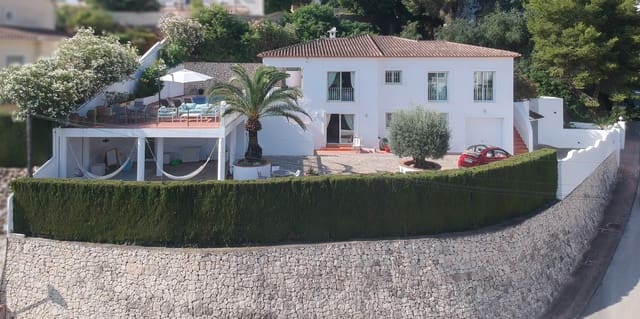 5 soverom Villa til salgs i Benissa - € 950 000 (Ref: 9832794)