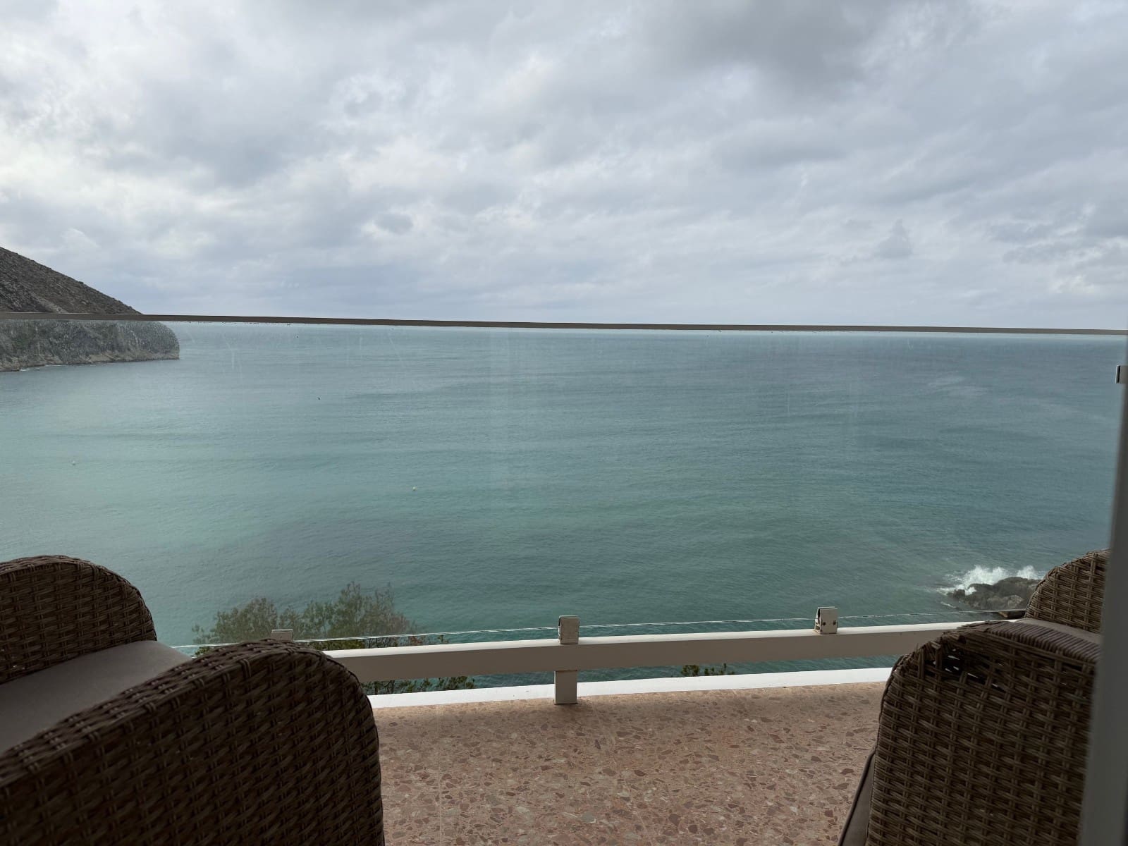 2 bedroom Flat for sale in Moraira - € 900,000 (Ref: 9832796)