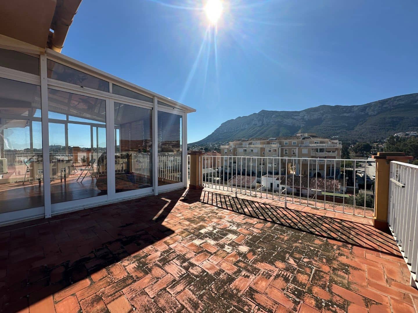 3 quarto Penthouse para venda em Denia com garagem - 440 000 € (Ref: 9832799)