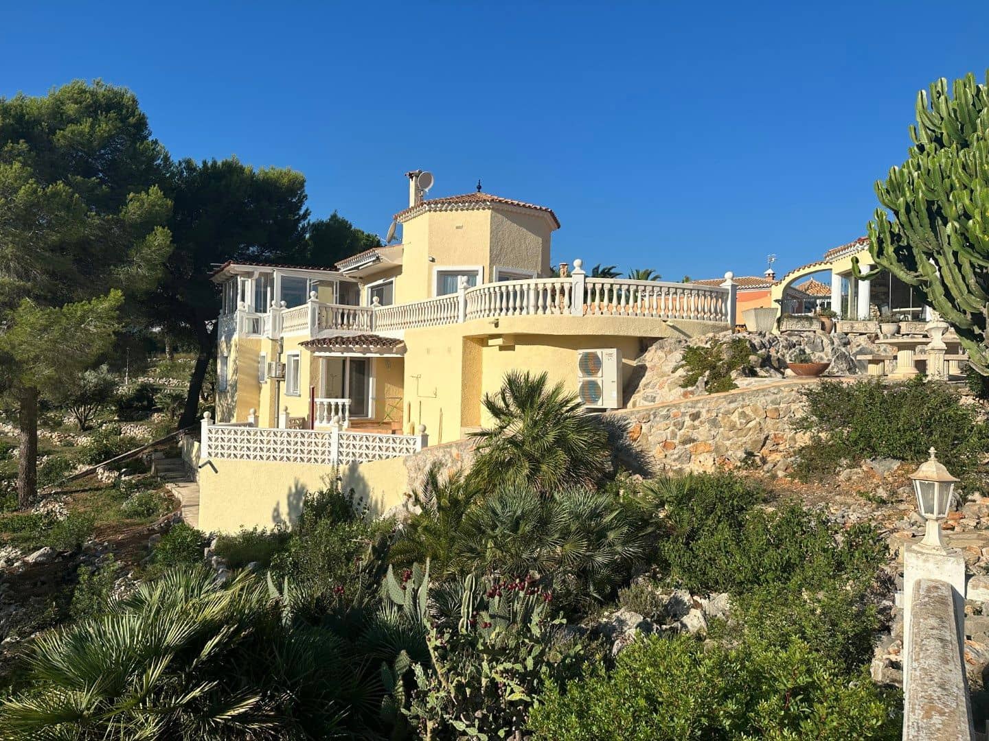 3 sovrum Villa till salu i Denia med pool garage - 860 000 € (Ref: 9832802)