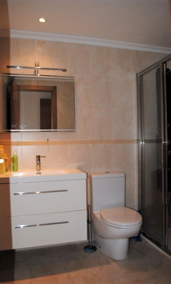 Apartamento de 2 habitaciones en Dénia en venta con piscina garaje - 280.000 € (Ref: 9832804)