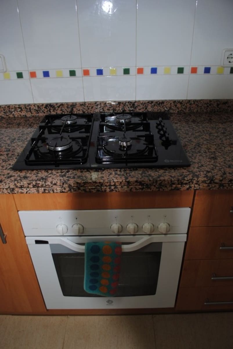 Apartamento de 2 habitaciones en Dénia en venta con piscina garaje - 280.000 € (Ref: 9832804)
