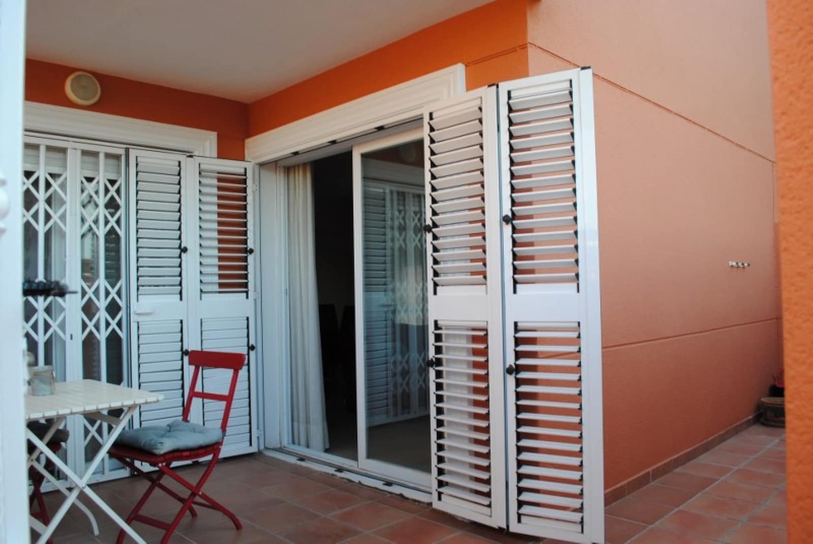 Apartamento de 2 habitaciones en Dénia en venta con piscina garaje - 280.000 € (Ref: 9832804)
