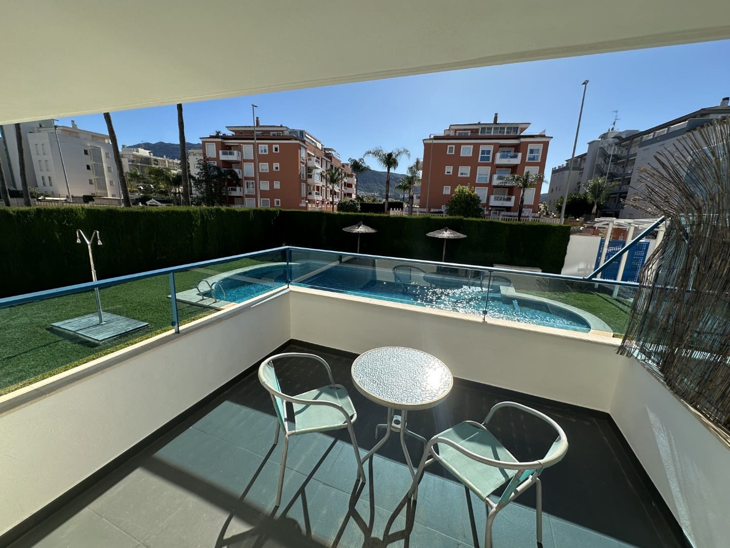 3 sovrum Lägenhet till salu i Denia med pool garage - 319 000 € (Ref: 9832805)
