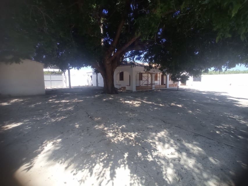 3 sovrum Villa till salu i Denia med pool garage - 890 000 € (Ref: 9832807)