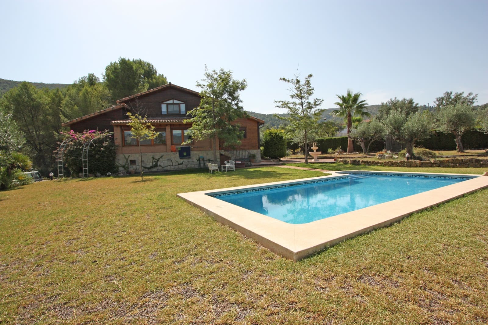 3 bedroom Villa for sale in Orba with pool garage - € 899,000 (Ref: 9832810)