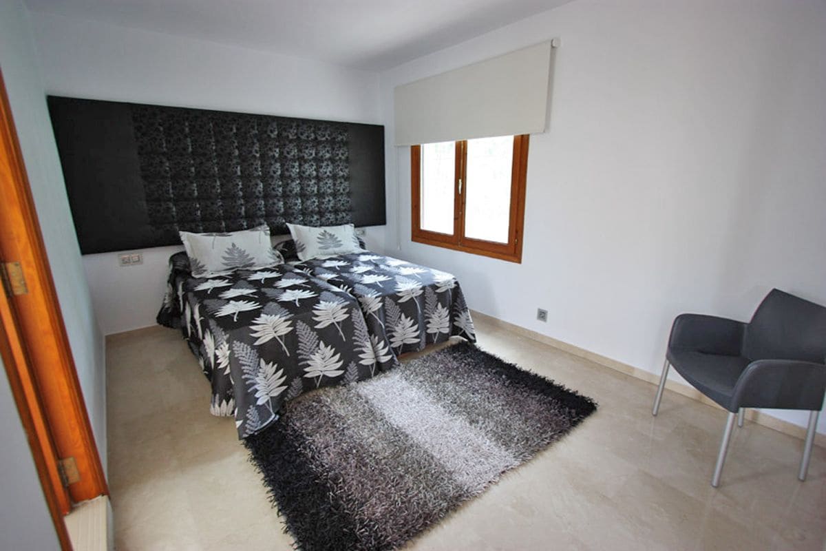 8 bedroom Villa for sale in Javea / Xabia with pool garage - € 2,100,000 (Ref: 9832816)