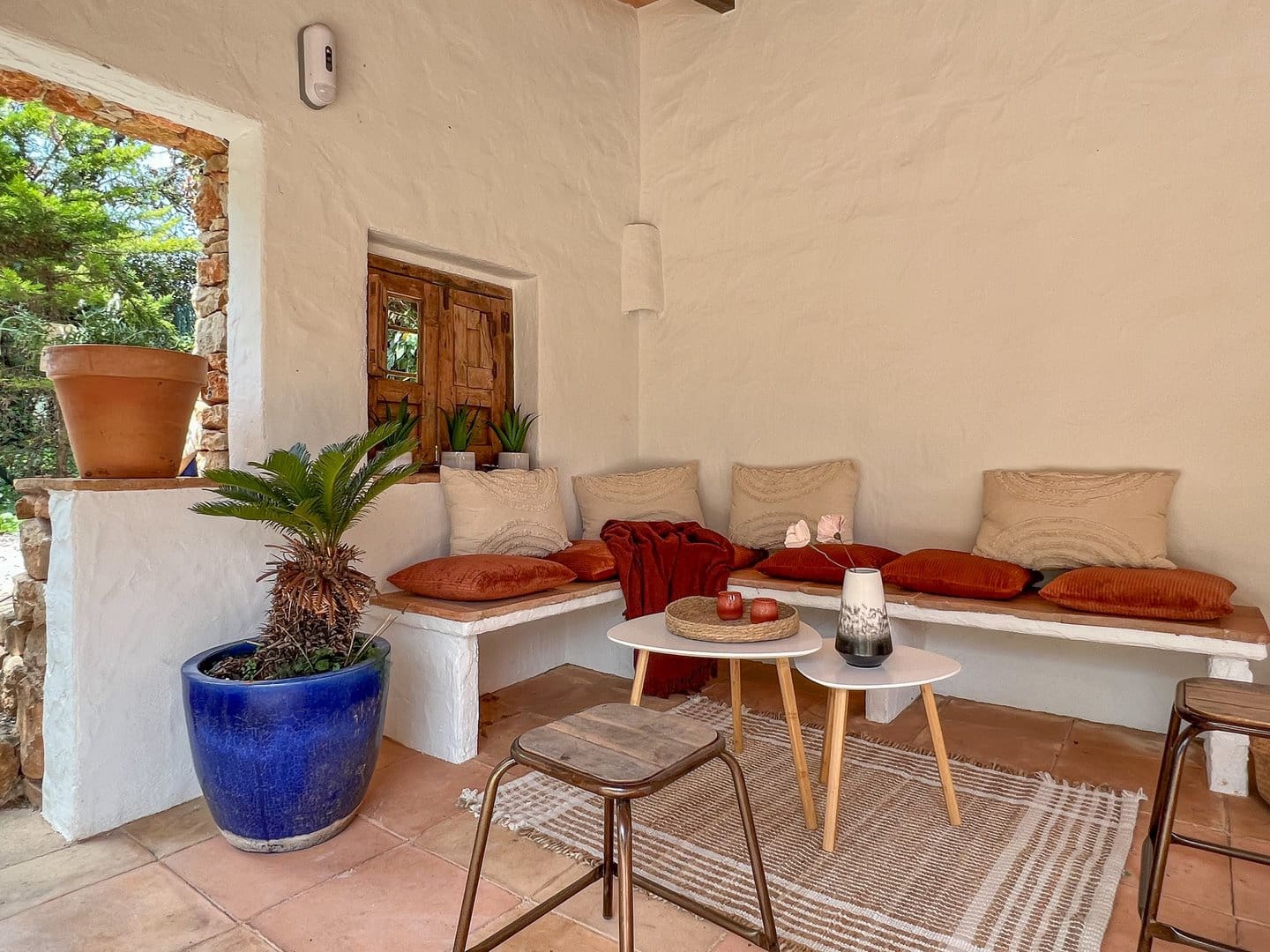 4 bedroom Villa for sale in Benissa - € 1,295,000 (Ref: 9832822)