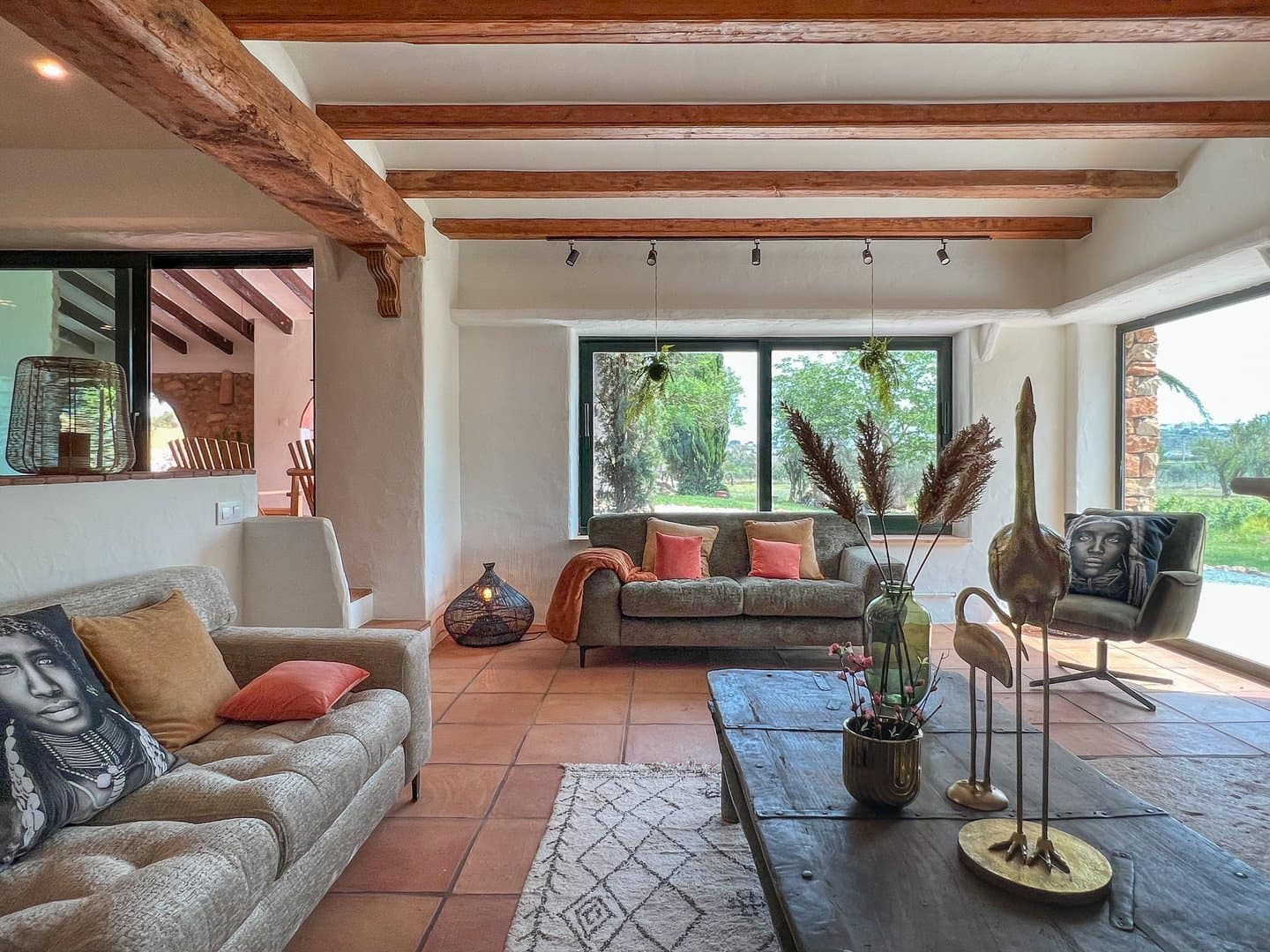 4 bedroom Villa for sale in Benissa - € 1,295,000 (Ref: 9832822)