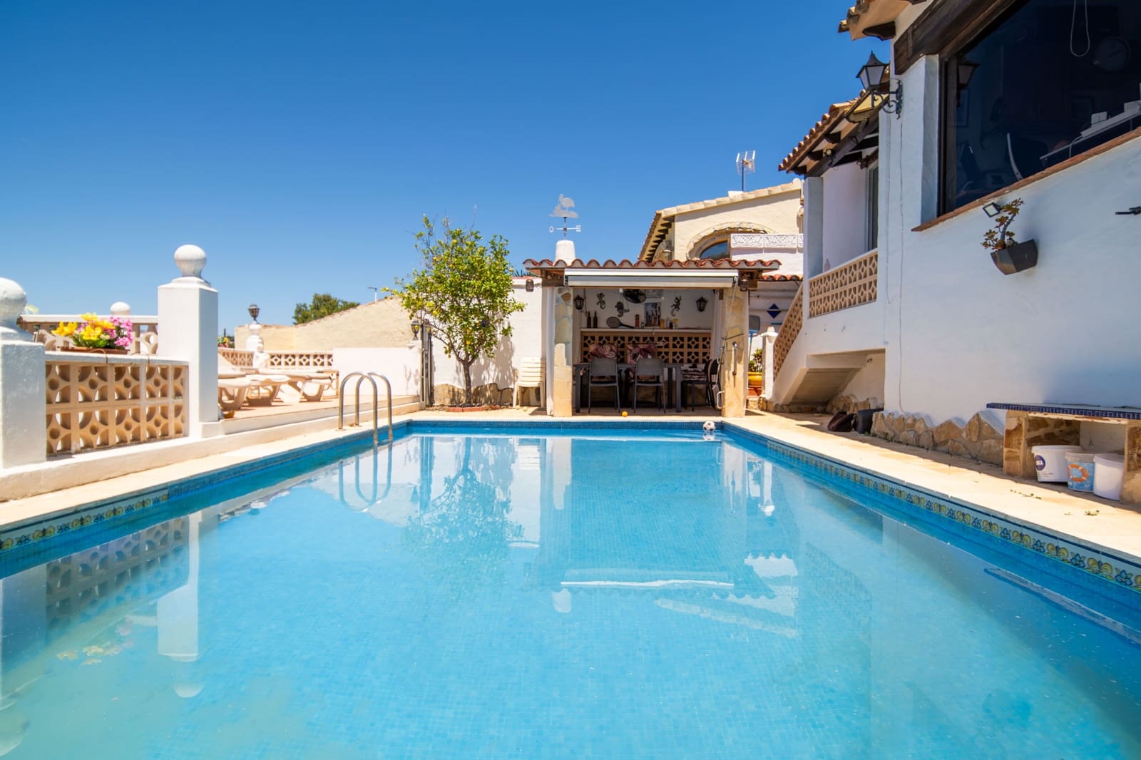 3 bedroom Villa for sale in Moraira with garage - € 499,950 (Ref: 9873905)