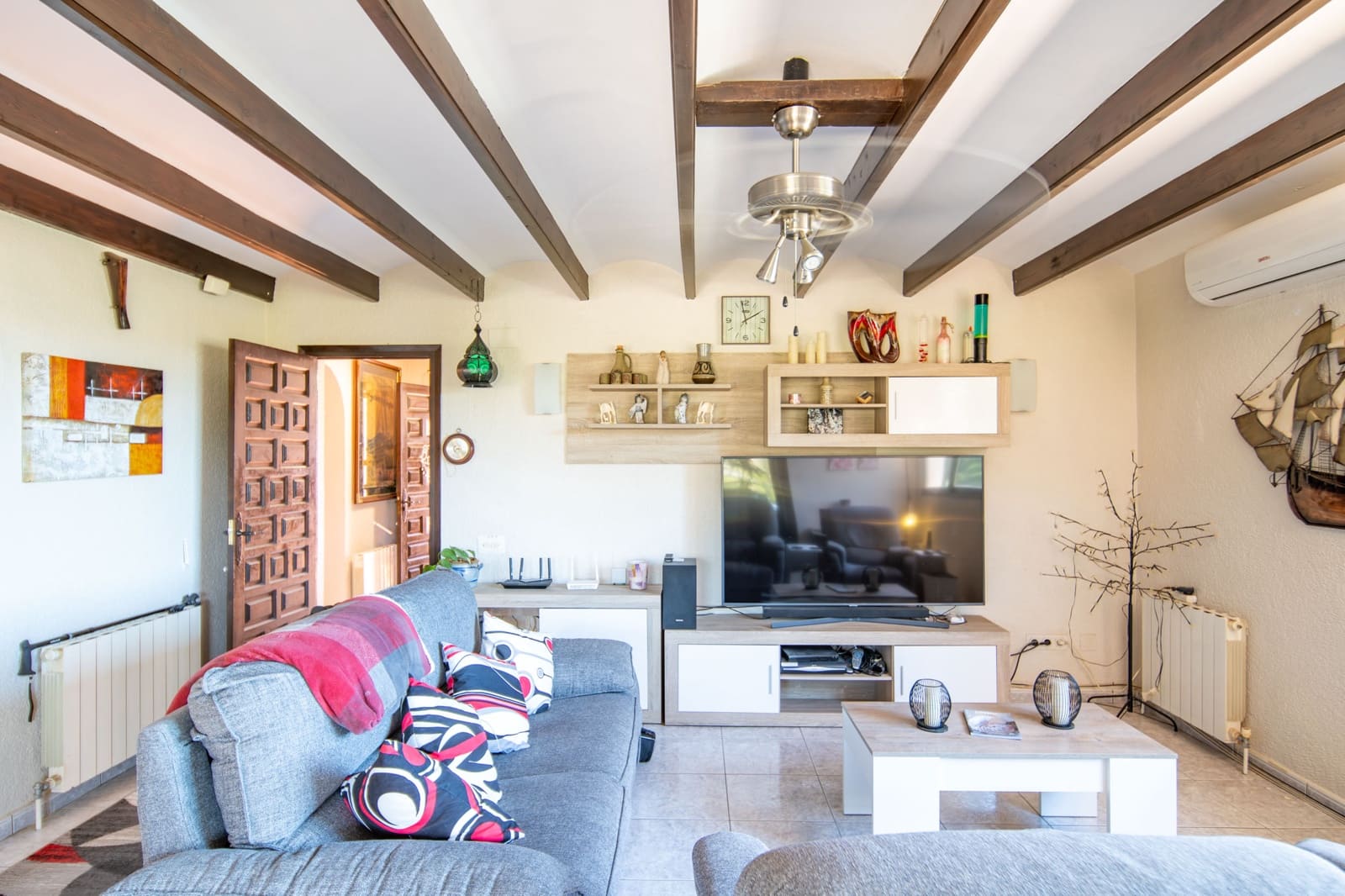 3 bedroom Villa for sale in Moraira with garage - € 499,950 (Ref: 9873905)