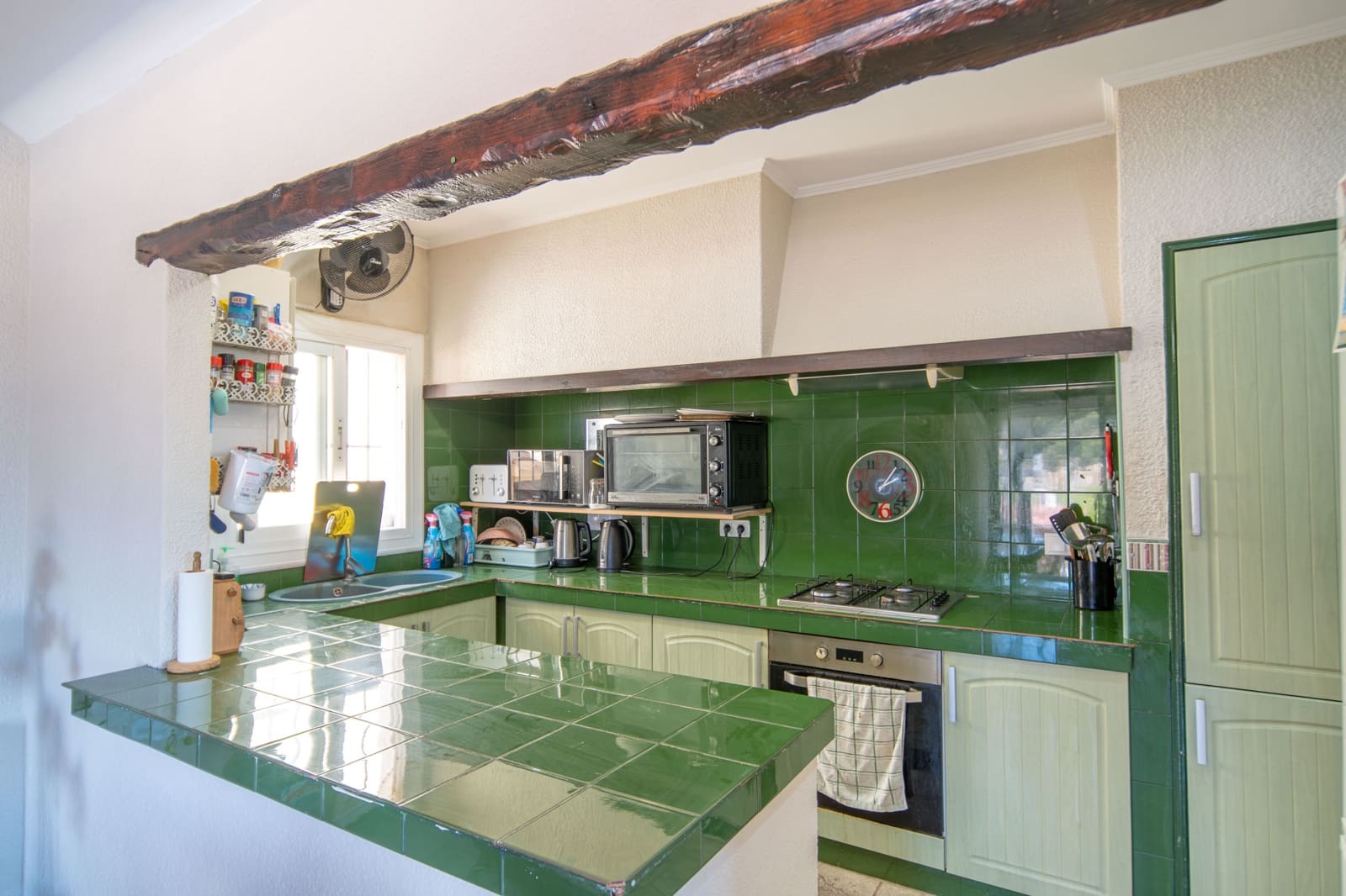 3 bedroom Villa for sale in Moraira with garage - € 499,950 (Ref: 9873905)