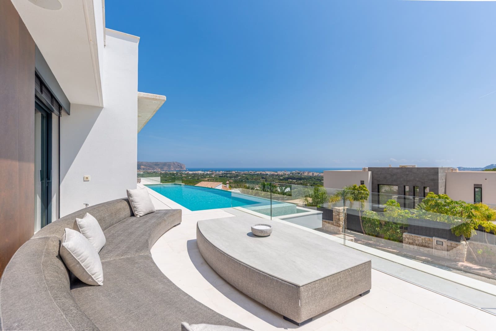 4 sypialnia Willa na sprzedaż w Javea / Xabia z basenem - 3 200 000 € (Ref: 9873907)