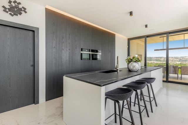 4 sypialnia Willa na sprzedaż w Javea / Xàbia z basenem - 3 200 000 € (Ref: 9873907)
