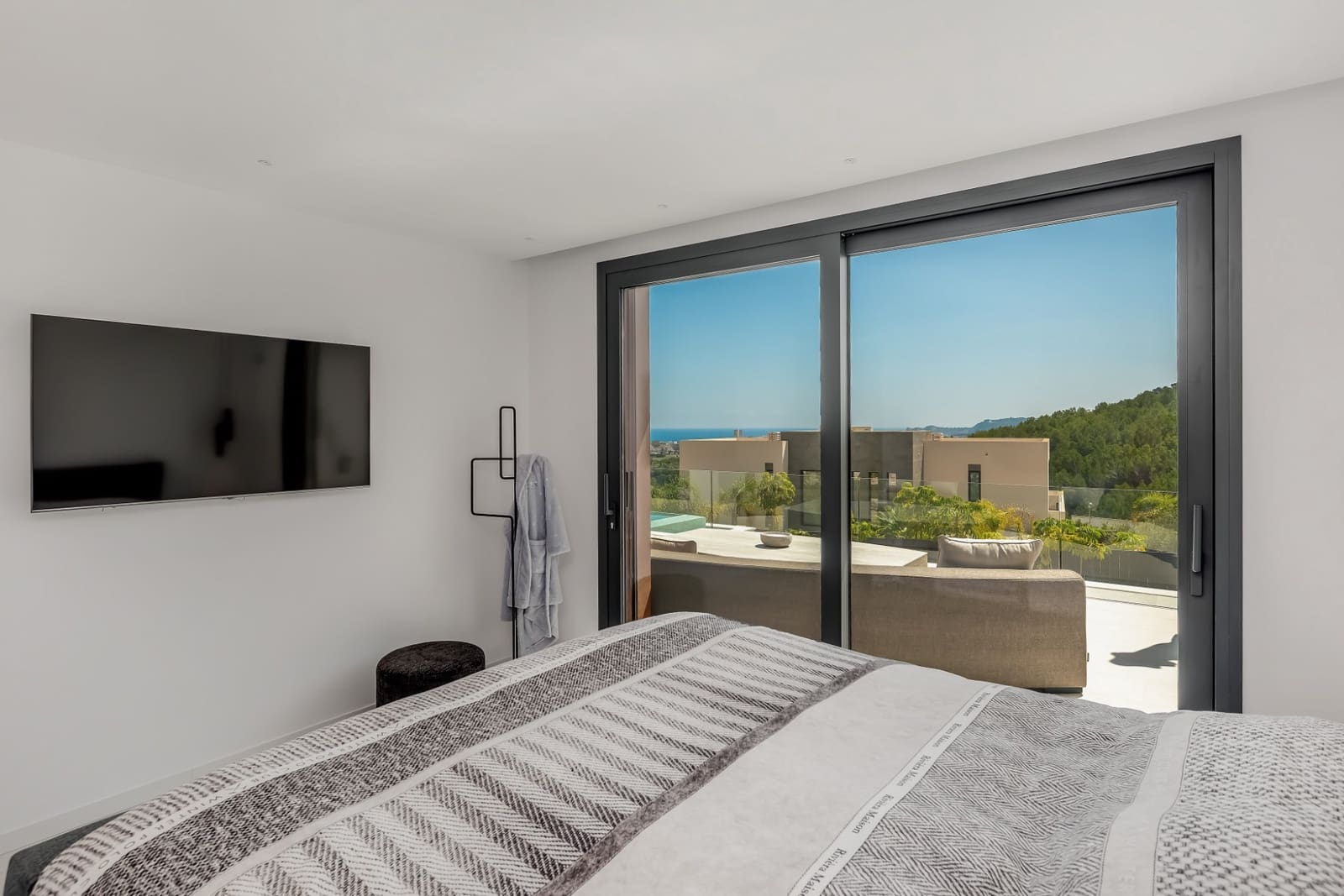 4 sypialnia Willa na sprzedaż w Javea / Xabia z basenem - 3 200 000 € (Ref: 9873907)