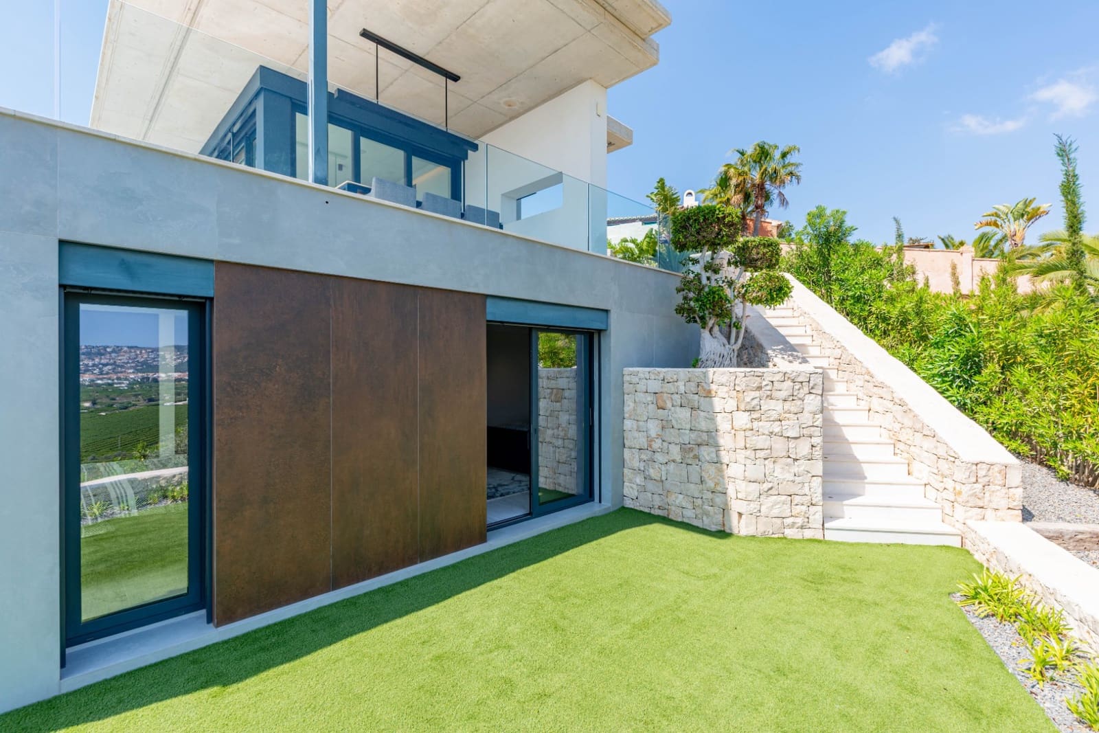 4 sypialnia Willa na sprzedaż w Javea / Xabia z basenem - 3 200 000 € (Ref: 9873907)