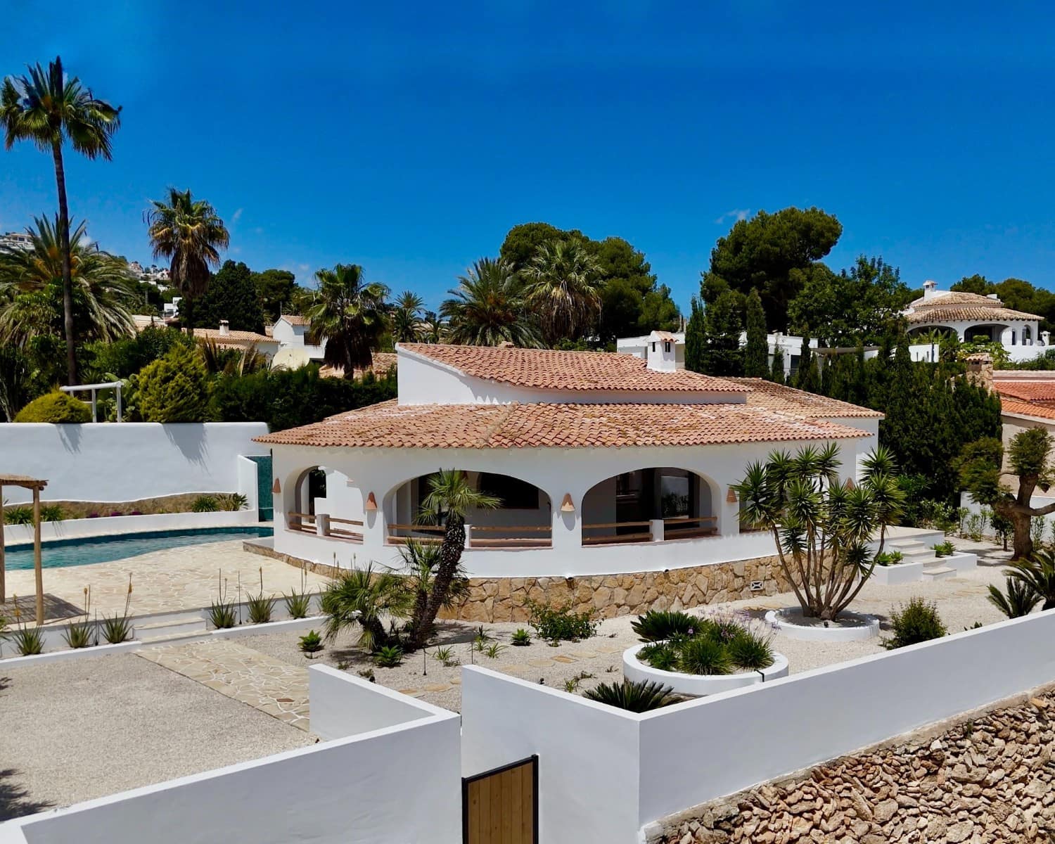 3 bedroom Villa for sale in Moraira - € 1,250,000 (Ref: 9873909)
