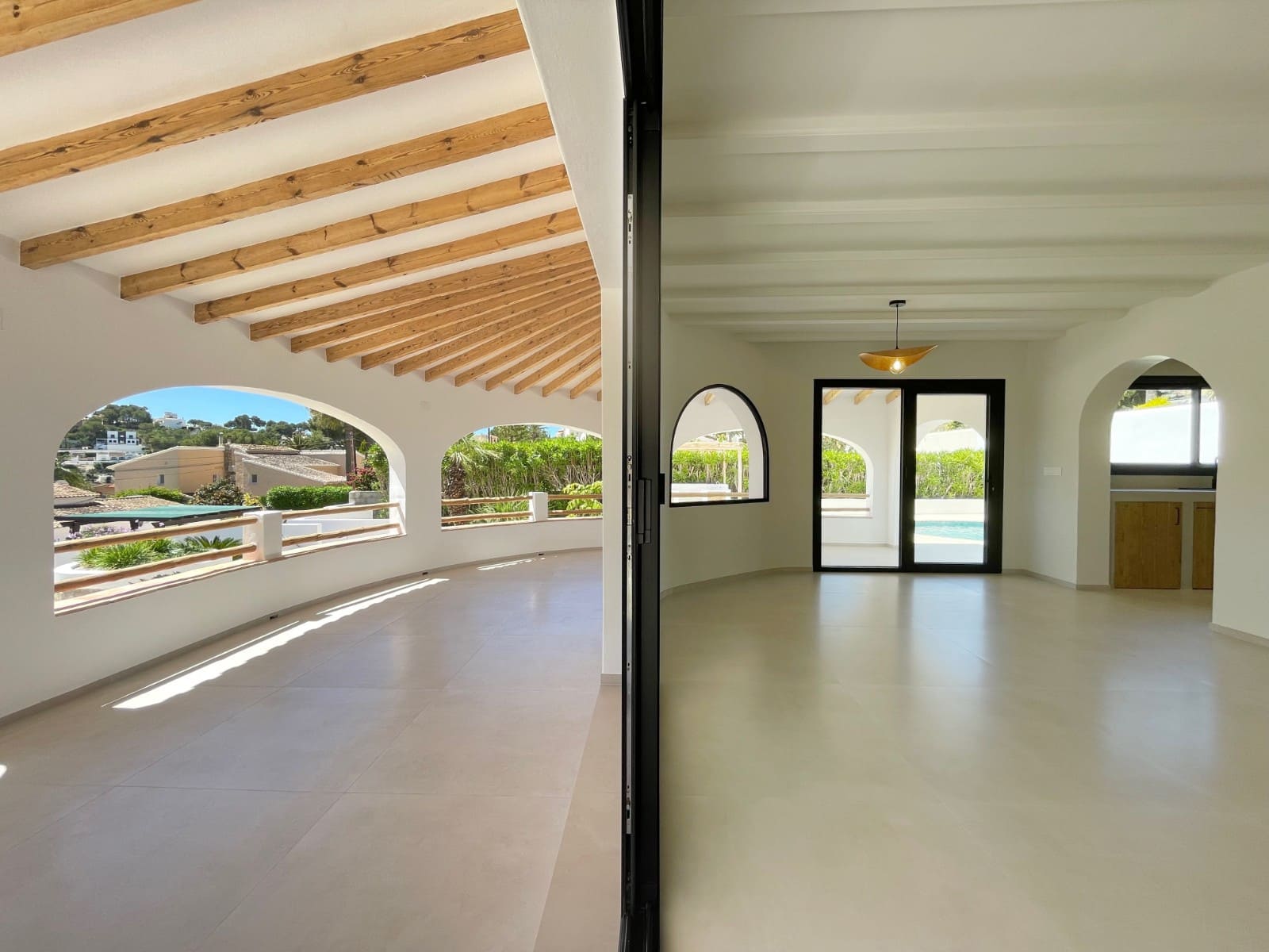 3 bedroom Villa for sale in Moraira - € 1,250,000 (Ref: 9873909)