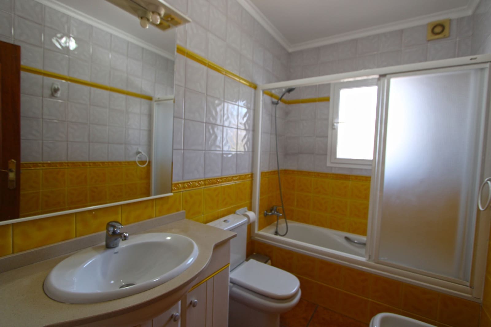 4 camera da letto Villa in vendita in Orba con piscina garage - 525.000 € (Rif: 9944877)