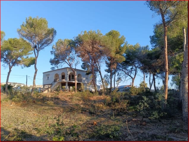Villa til salgs i Moraira, Teulada-Moraira - € 1 700 000 (Ref: 9944878)
