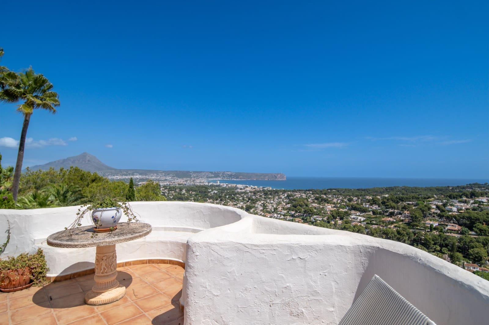Chalet de 5 habitaciones en Javea / Xàbia en venta con garaje - 970.000 € (Ref: 9944885)