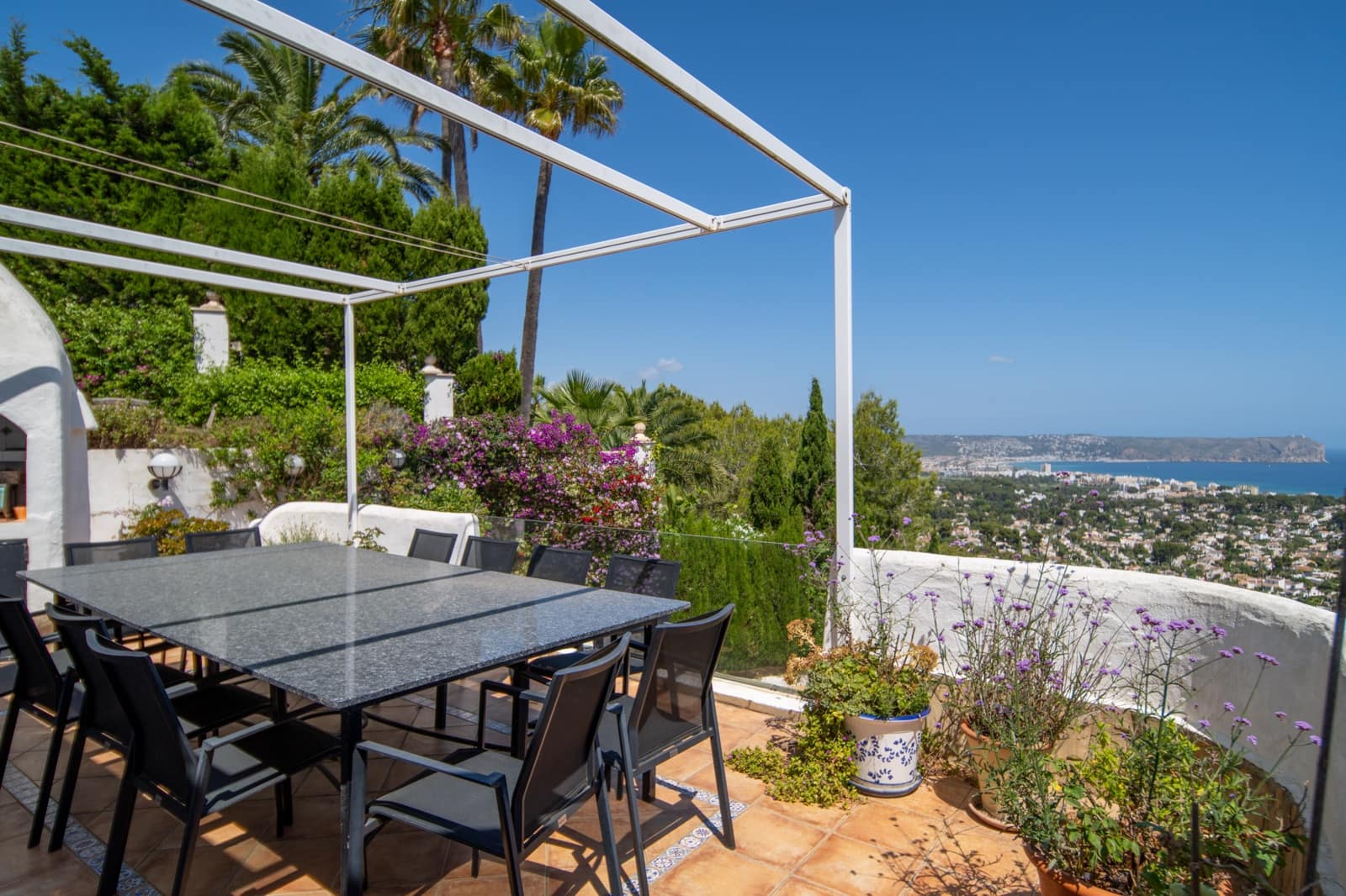 Chalet de 5 habitaciones en Javea / Xàbia en venta con garaje - 970.000 € (Ref: 9944885)