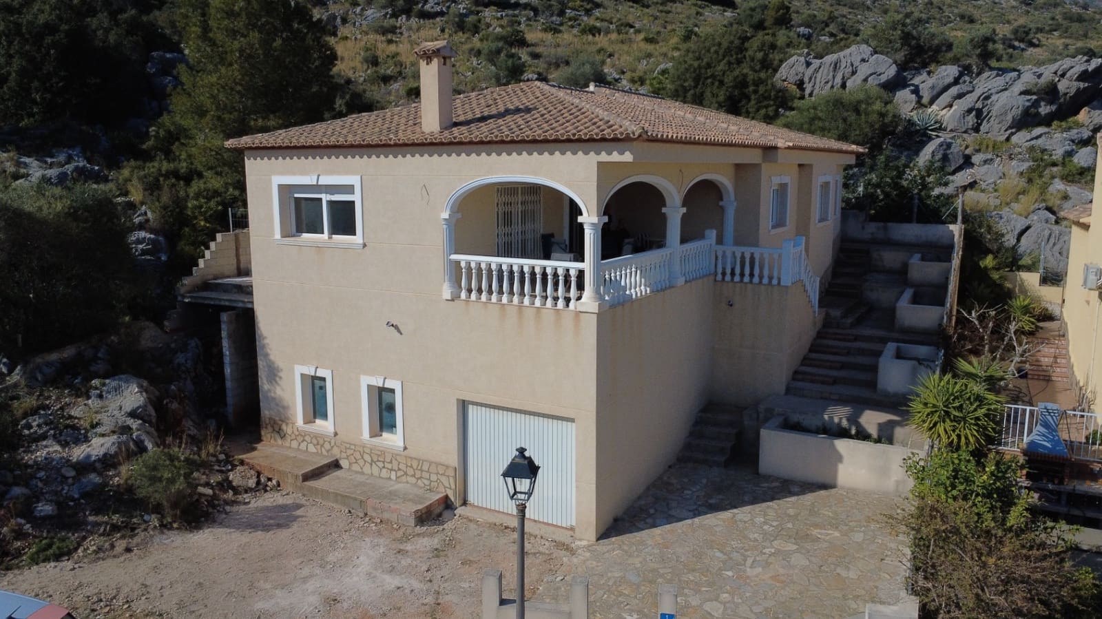 4 soverom Villa til salgs i Tormos med garasje - € 410 000 (Ref: 9944887)