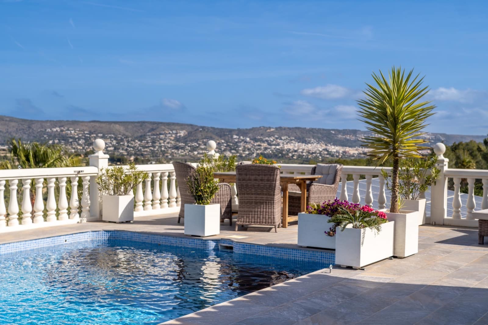 4 sypialnia Willa na sprzedaż w Javea / Xabia z garażem - 995 000 € (Ref: 9944888)