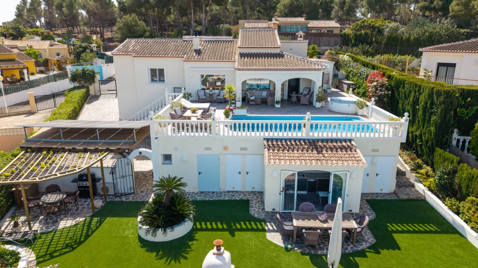 4 sypialnia Willa na sprzedaż w Javea / Xabia z garażem - 995 000 € (Ref: 9944888)
