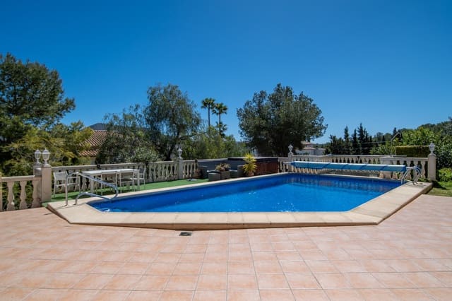 6 soverom Villa til salgs i Javea / Xàbia med garasje - € 1 150 000 (Ref: 9944889)