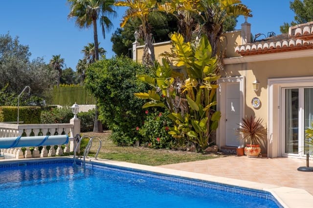 6 soverom Villa til salgs i Javea / Xàbia med garasje - € 1 150 000 (Ref: 9944889)