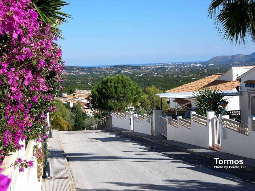 2 Zimmer Villa zu verkaufen in Tormos mit Pool Garage - 420.000 € (Ref: 9944892)