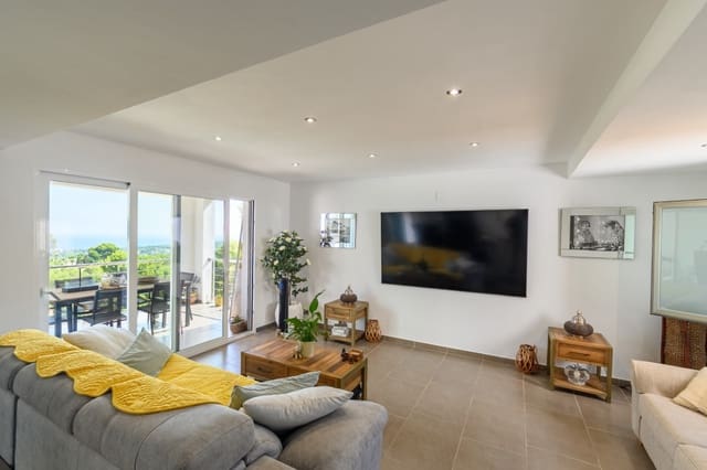5 quarto Moradia para venda em Javea / Xàbia com piscina garagem - 1 699 000 € (Ref: 9958189)