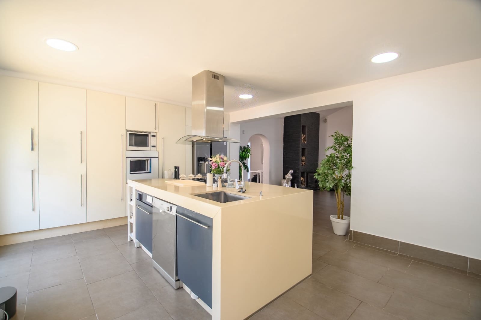 5 sovrum Villa till salu i Javea / Xabia med pool garage - 1 699 000 € (Ref: 9958189)