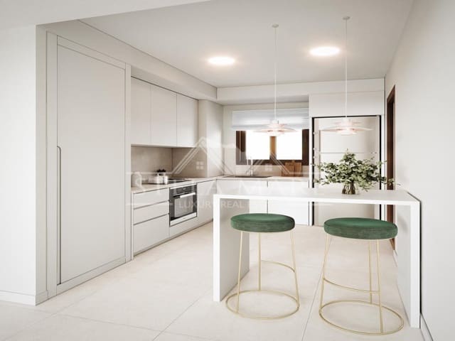 2 makuuhuone Huoneisto myytävänä paikassa Torre de Benagalbon, Rincón de la Victoria mukana uima-altaan 
autotalli - 440 000 € (Ref: 7692936)