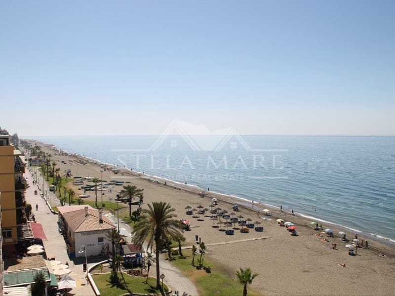 2 bedroom Apartment for sale in Torre de Benagalbon with pool garage - € 440,000 (Ref: 7692936)