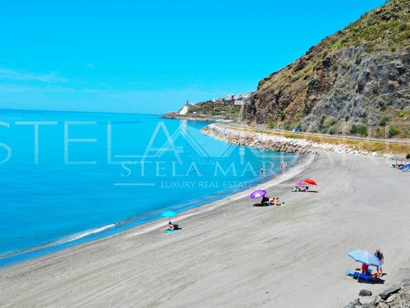 2 soverom Penthouse til salgs i Torrox med svømmebasseng garasje - € 305 000 (Ref: 8877760)