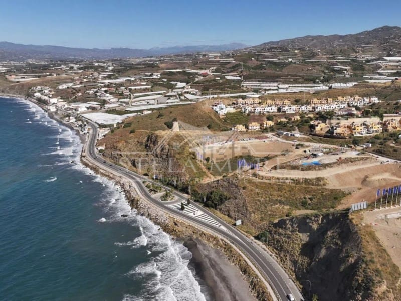 3 chambre Maison de Ville à vendre à Lagos avec garage - 390 000 € (Ref: 9091915)