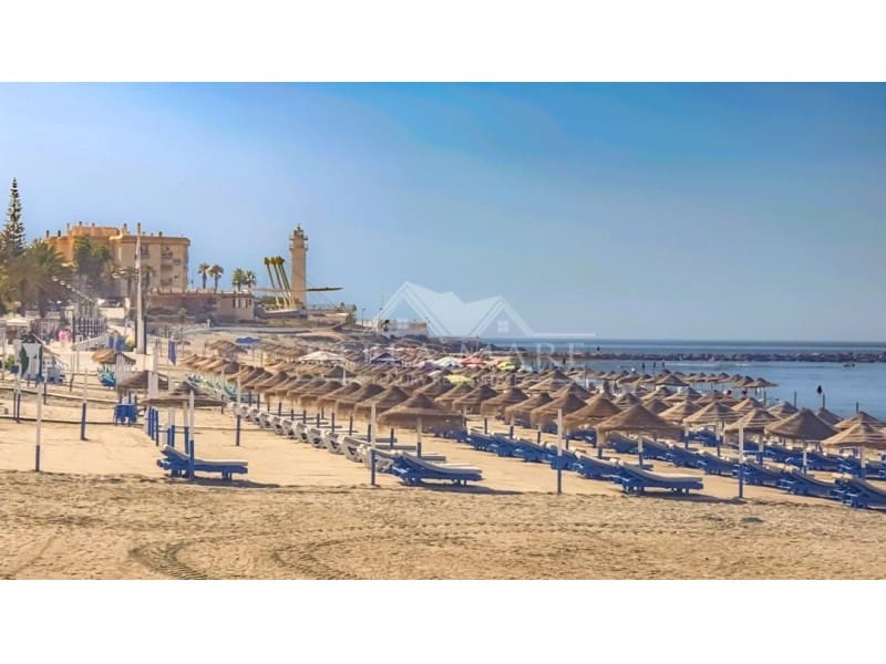 3 slaapkamer Penthouse te koop in Torrox-Costa met garage - € 379.000 (Ref: 9110653)