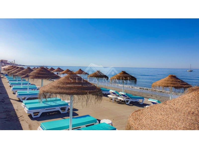 2 slaapkamer Appartement te koop in Torrox-Costa met garage - € 329.000 (Ref: 9110654)