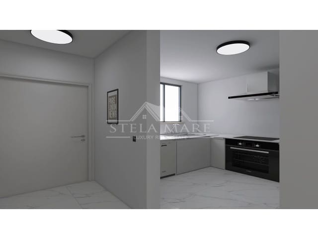 2 soveværelse Byhus til salg i Avda Pescia - Ctra de Frigiliana, Nerja med garage - € 315.000 (Ref: 9761840)