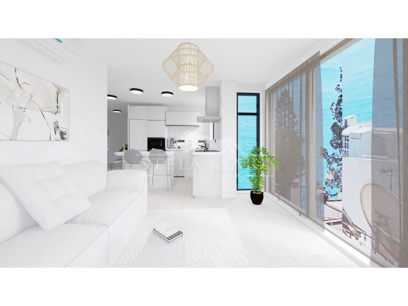 2 soveværelse Lejlighed til salg i Nerja - € 450.000 (Ref: 9777921)