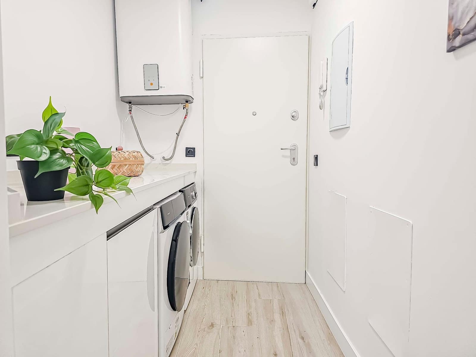 2 slaapkamer Appartement te koop in Nerja - € 450.000 (Ref: 9777921)