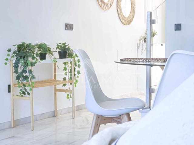 2 soverom Hus til salgs i Avda Pescia - Ctra de Frigiliana, Nerja med garasje - € 315 000 (Ref: 9820280)