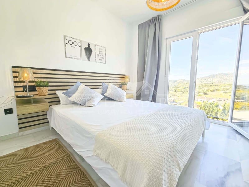 2 soverom Hus til salgs i Nerja med garasje - € 315 000 (Ref: 9820280)