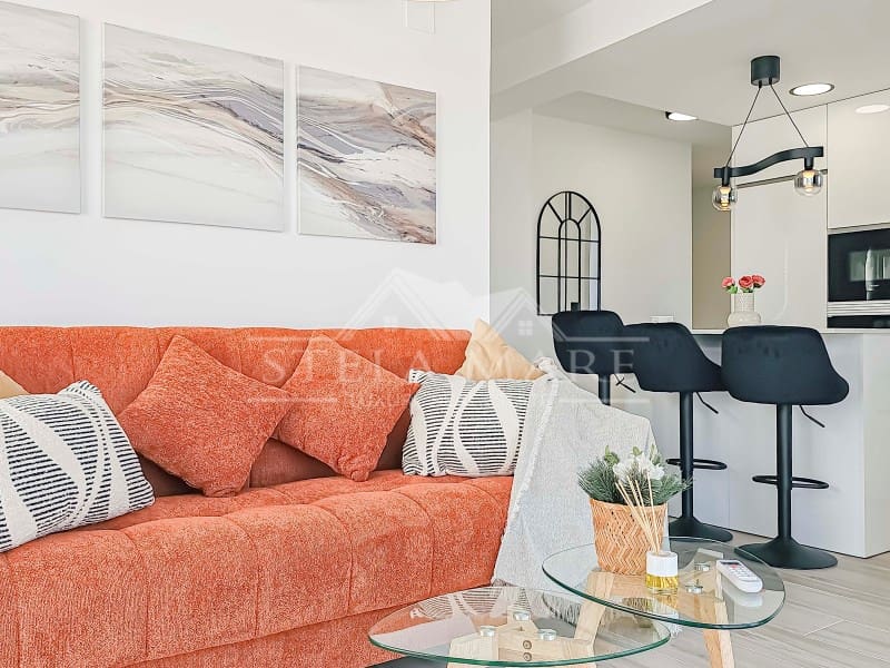 2 bedroom Apartment for sale in Nerja - € 450,000 (Ref: 9939606)