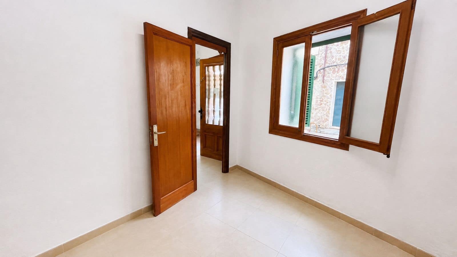 4 bedroom Townhouse for sale in Pollensa / Pollenca - € 390,000 (Ref: 10004718)